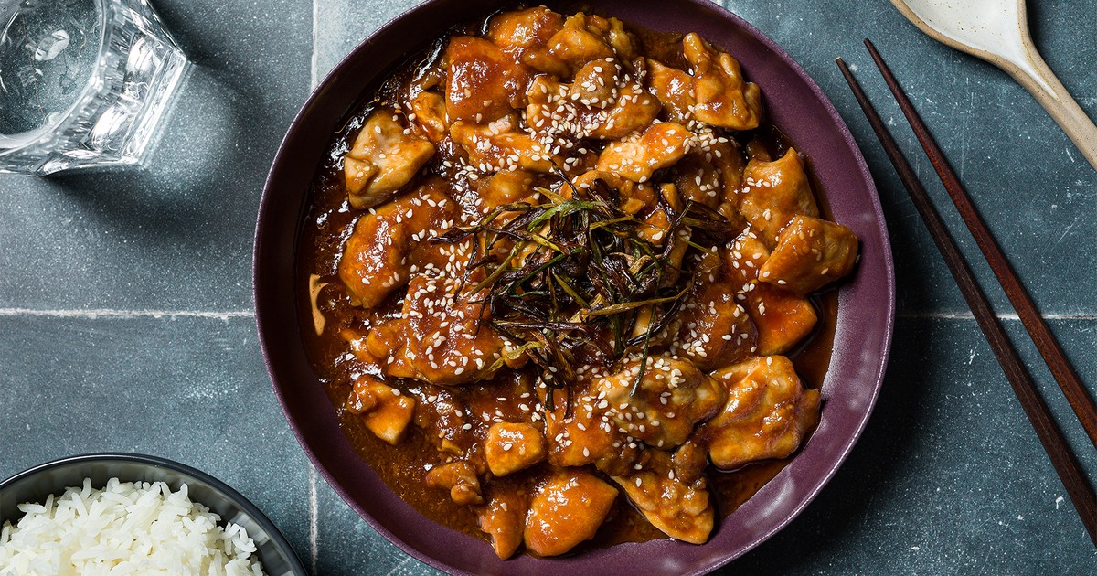 Einfaches Hähnchen süß-sauer mit knusprigen Frühlingszwiebeln | Rezept ...