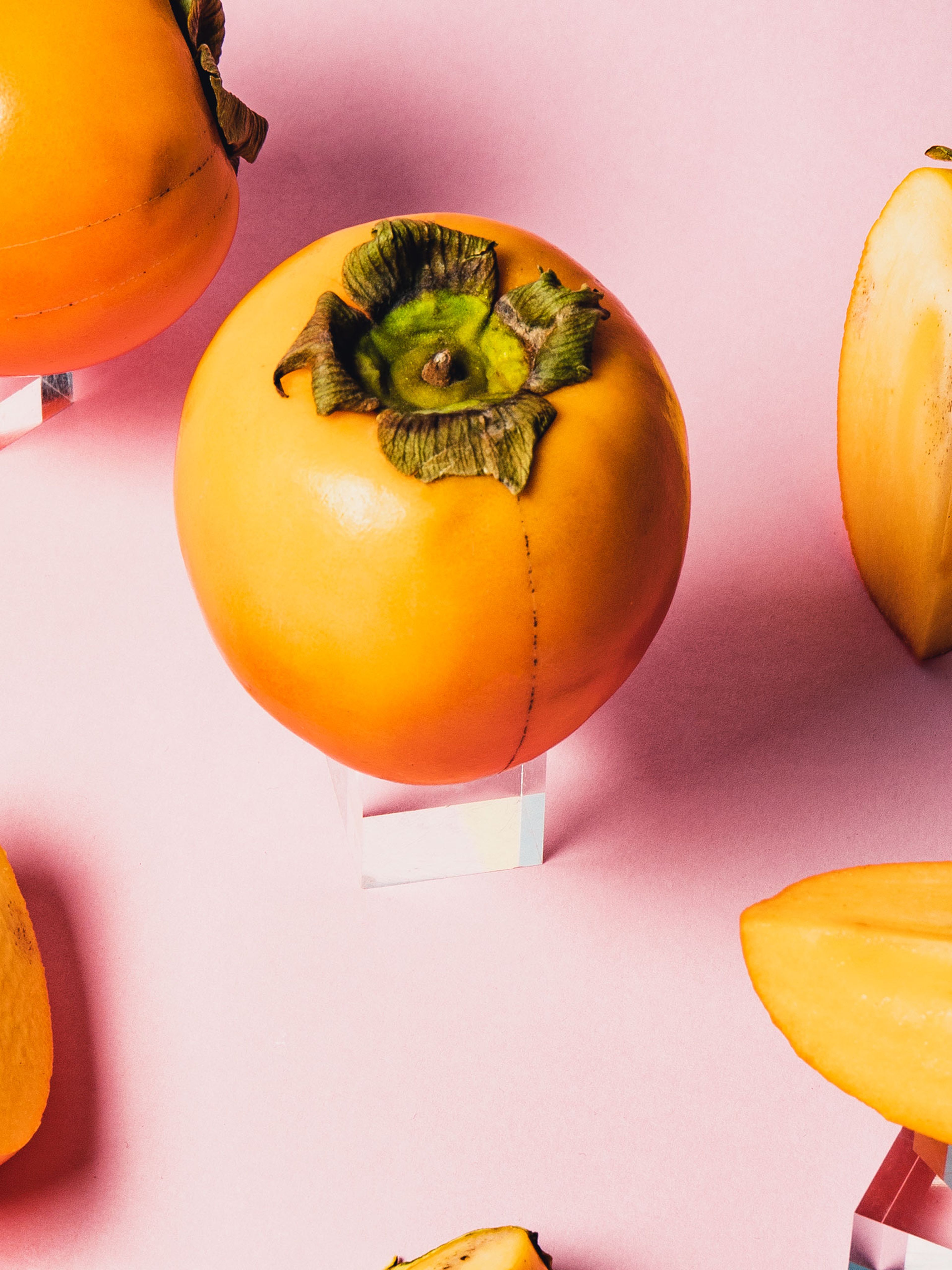 What is Kaki? A Note on Persimmon/Sharon Fruit