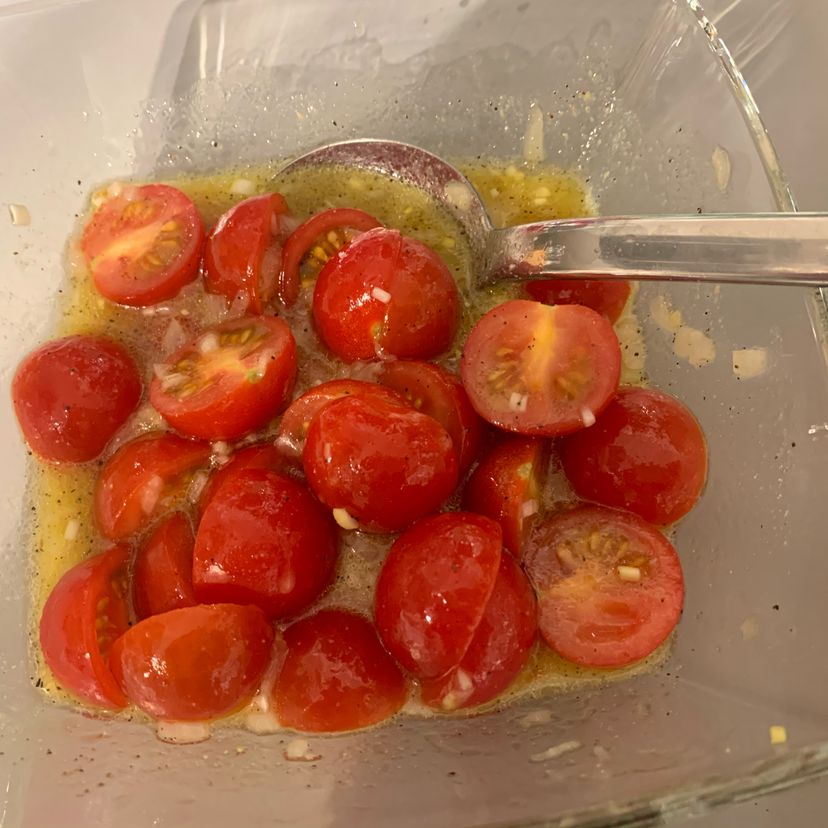 Jürgen's Tomatensalat mit Senf-Balsamico Dressing