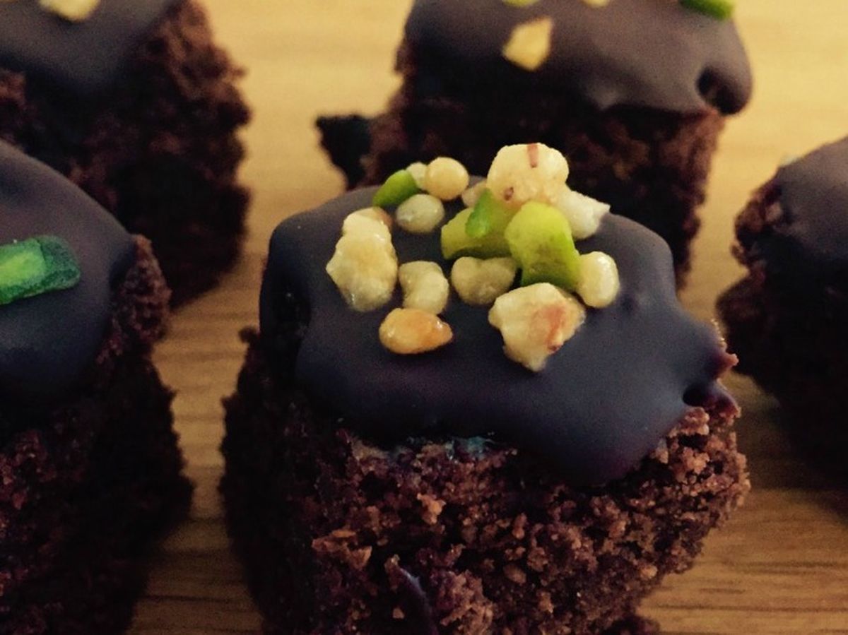 Spiced chocolate cake bites | Recipe | Kitchen Stories