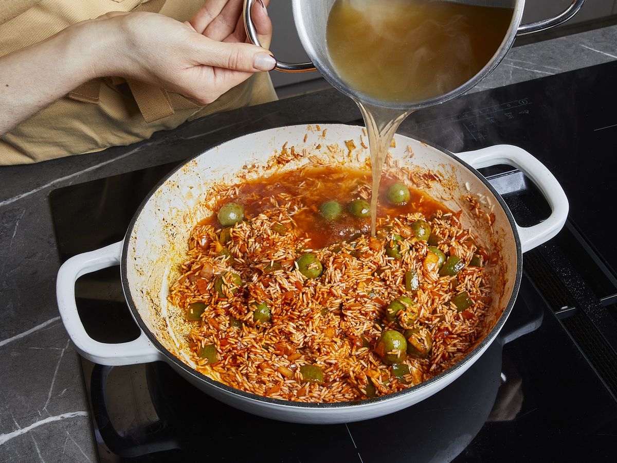 One-Pot mediterranes Hähnchen mit Reis | Rezept | Kitchen Stories