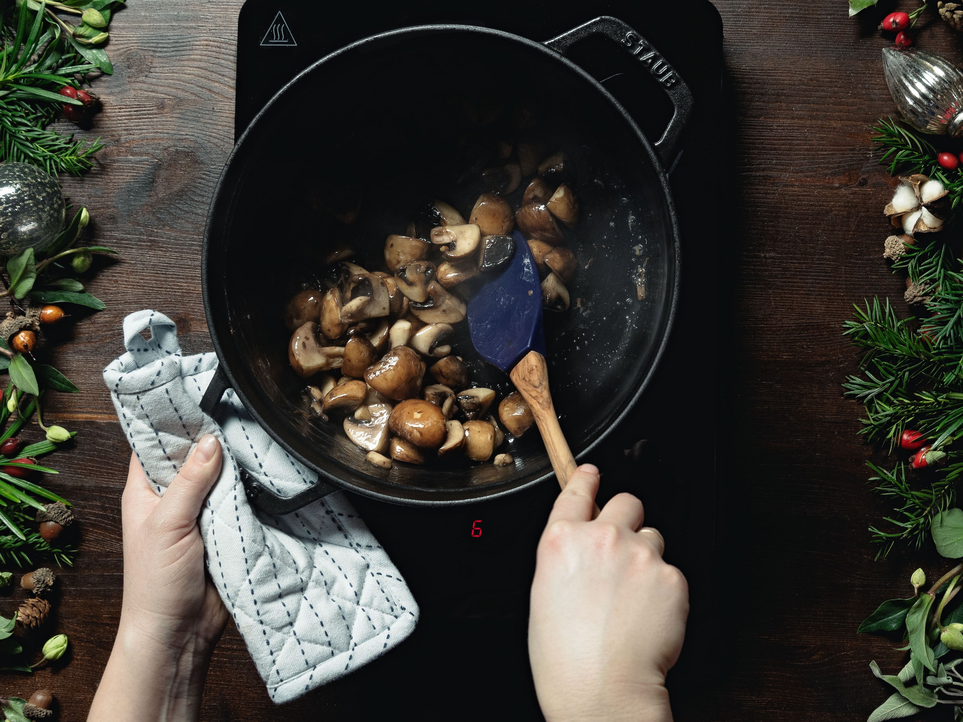 Preheat the oven to 200°C/390°F. Quarter the brown mushrooms. Peel the carrots, shallots, and garlic cloves then dice and set aside. Dice the bacon. Set a large ovenproof pot over medium heat and add vegetable oil and mushrooms and let cook for approx. 5 min. Remove and set aside.