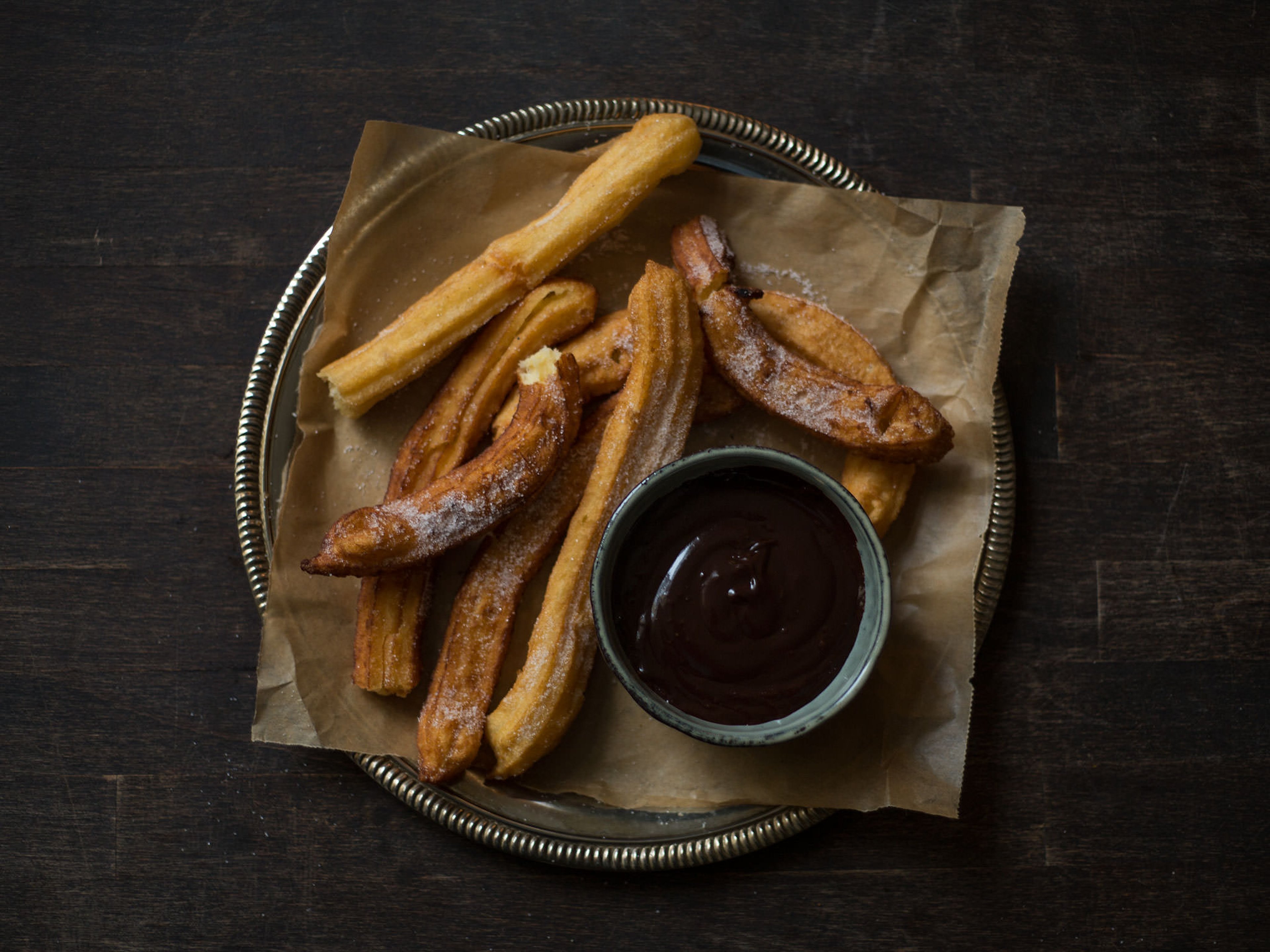Churros mit Schokoladensoße