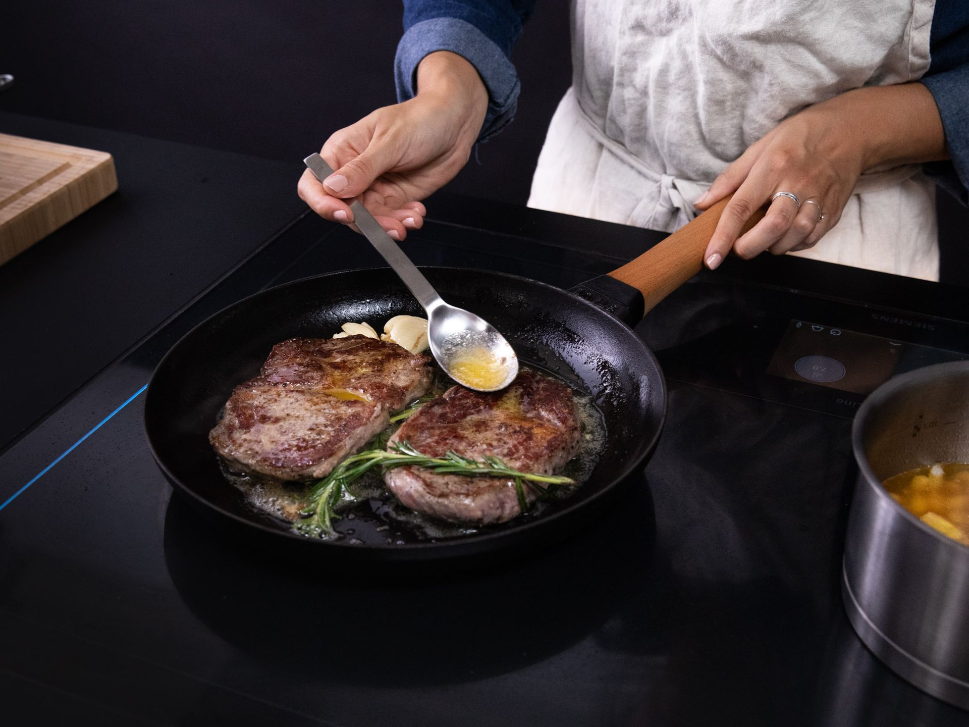 RibEyeSteak und weiße Bohnen mit 5 Zutaten Rezept Kitchen Stories