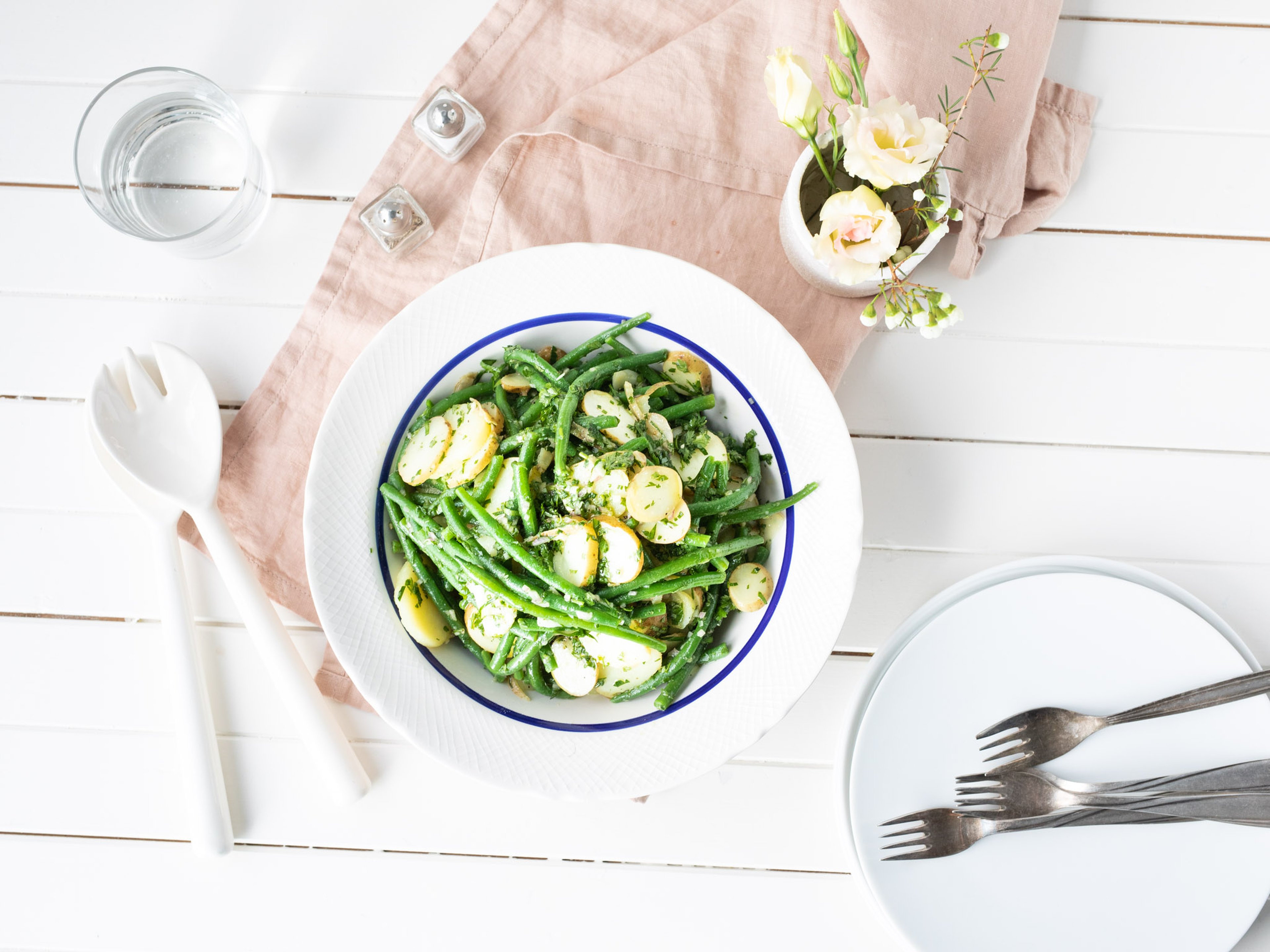 Salat mit Kartoffeln und grünen Bohnen