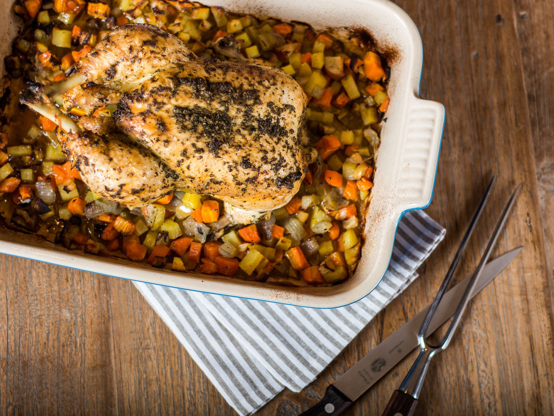 Roasted chicken | Recipe | Kitchen Stories