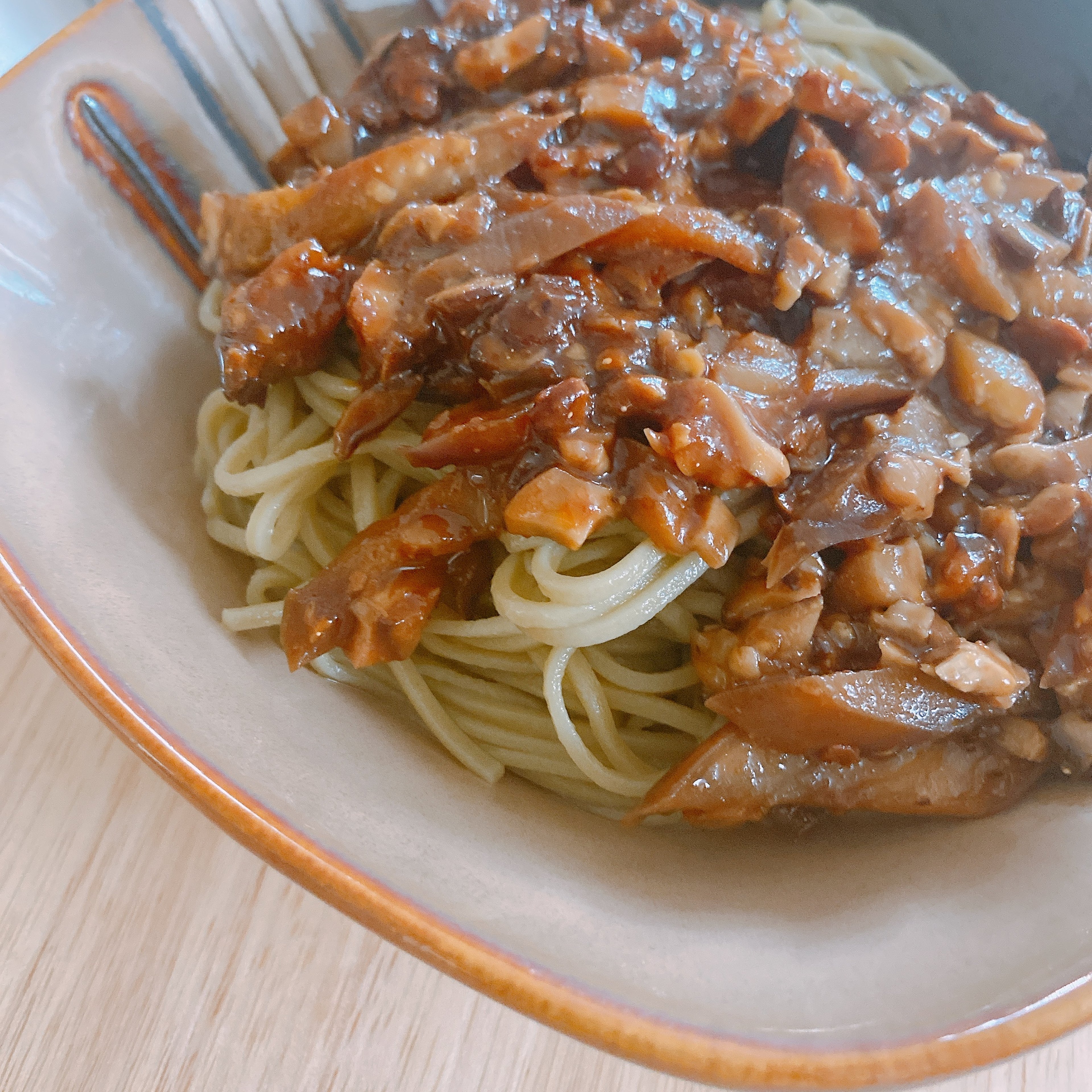 Noodles with Mushroom and Eggplant Gravy蘑菇茄子打卤面