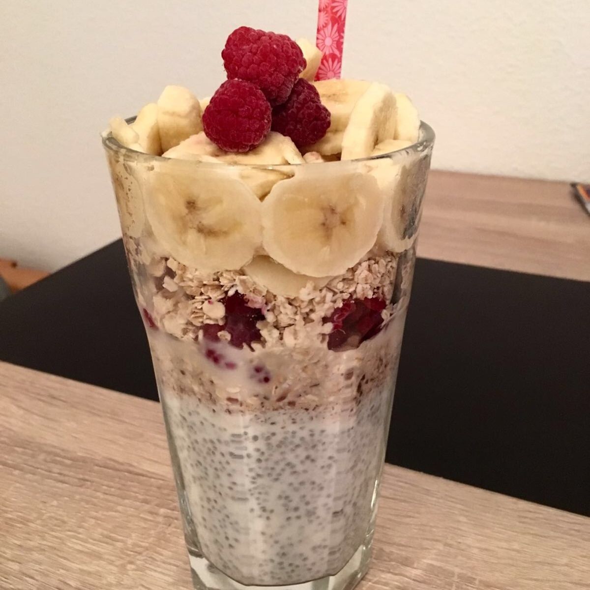 Chia breakfast porridge | Recipe | Kitchen Stories