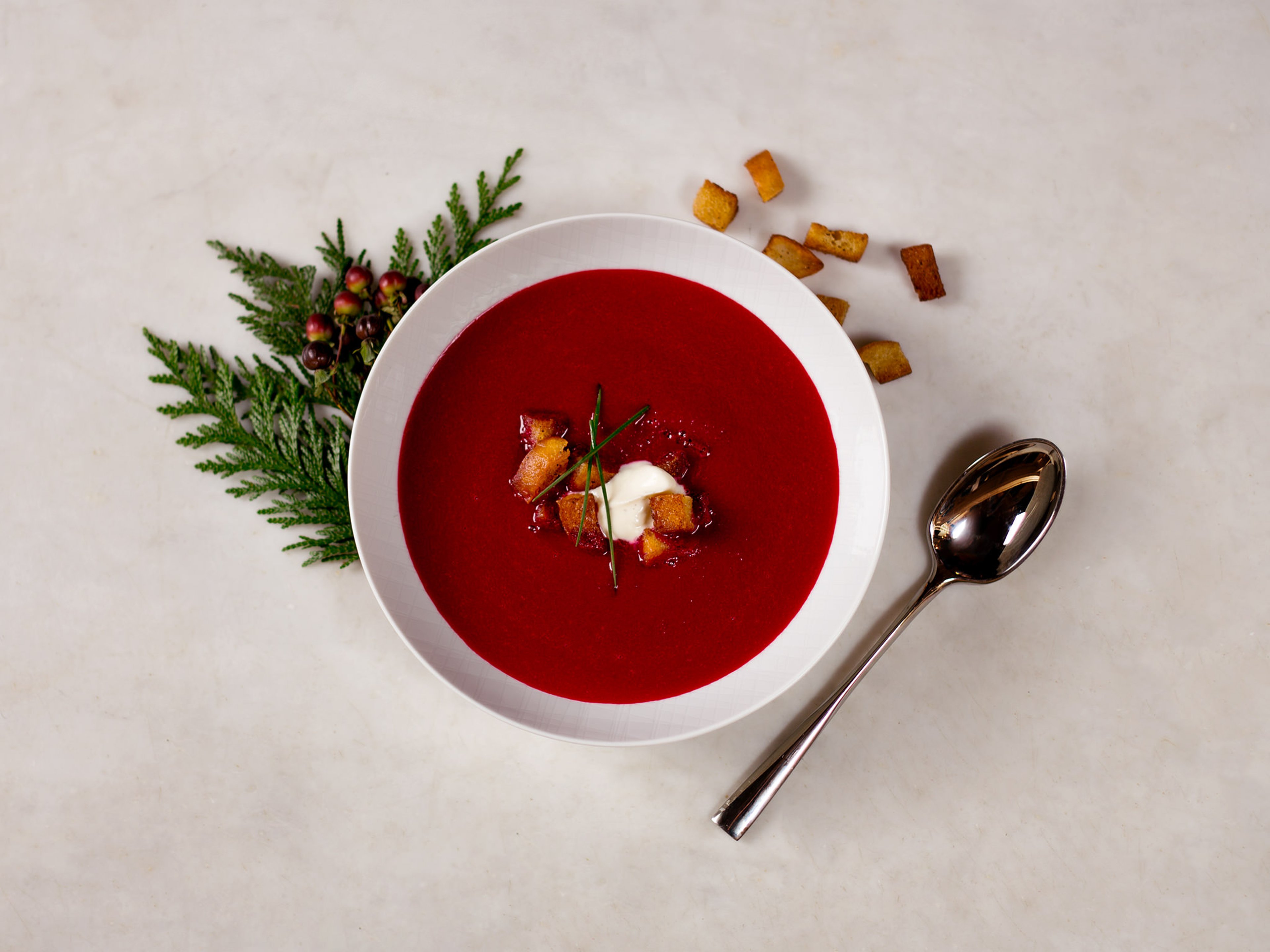 Red beet soup