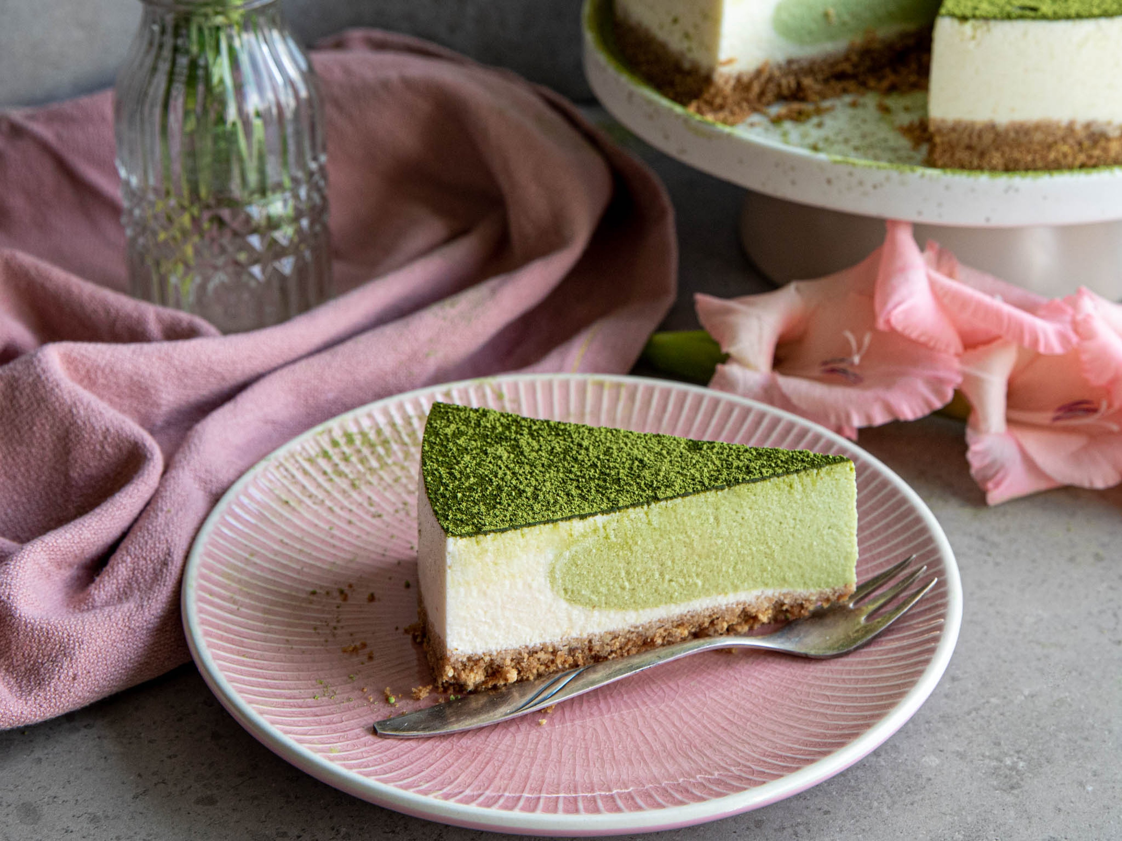 No-Bake Cheesecake mit Honigmelone und Matcha