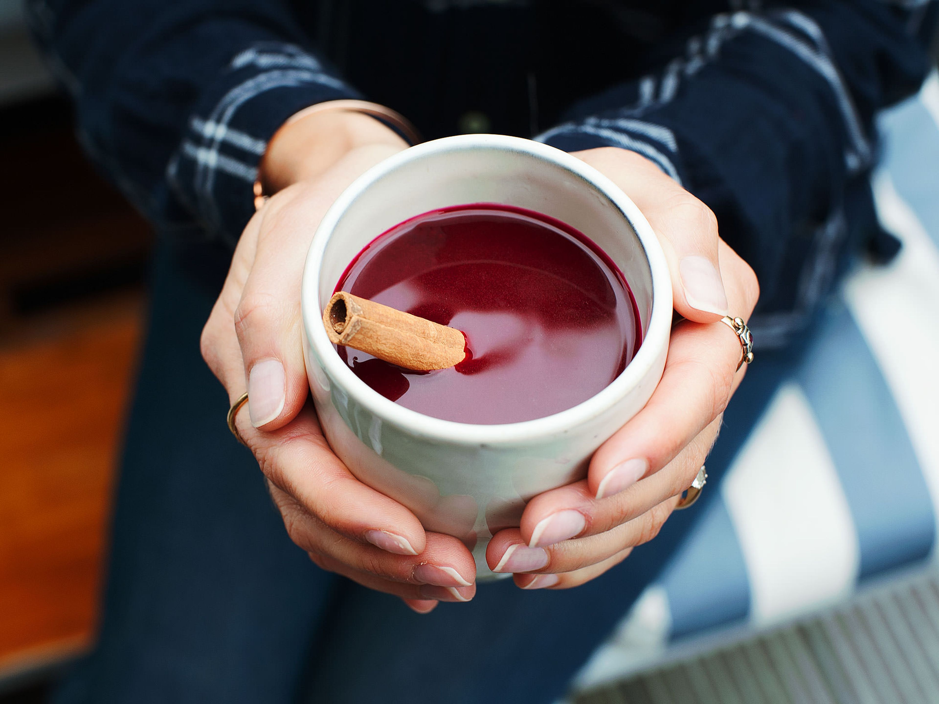 Red beet and apple mulled wine