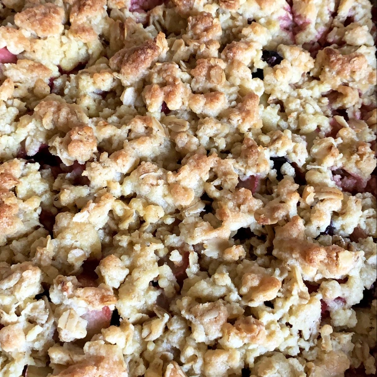 Vegan Rhubarb Berry Crumble | Recipe | Kitchen Stories