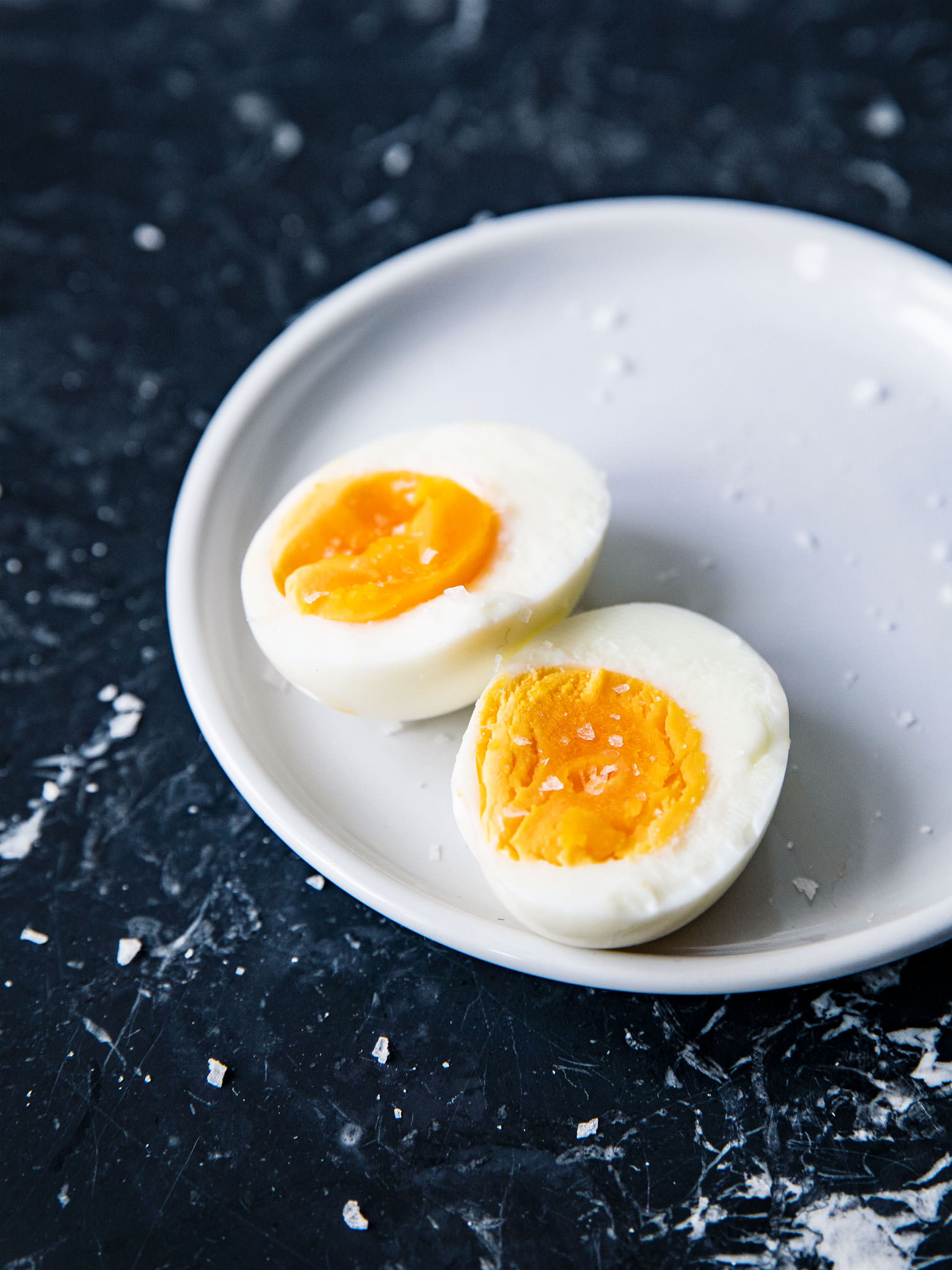 Egg Piercer Egg Piercer Hole Seperater Egg Puncher for Kitchen Boiled Eggs