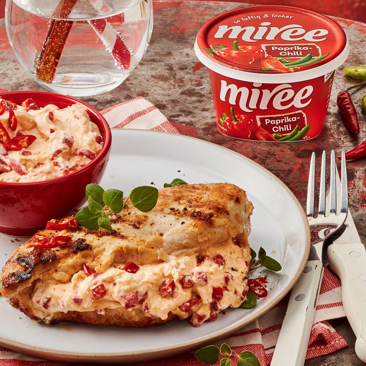 Gefüllte Hähnchenfilets mit mireePaprikaChiliDip Rezept Kitchen