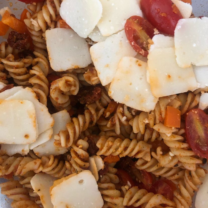 Pesto-Pasta Salad