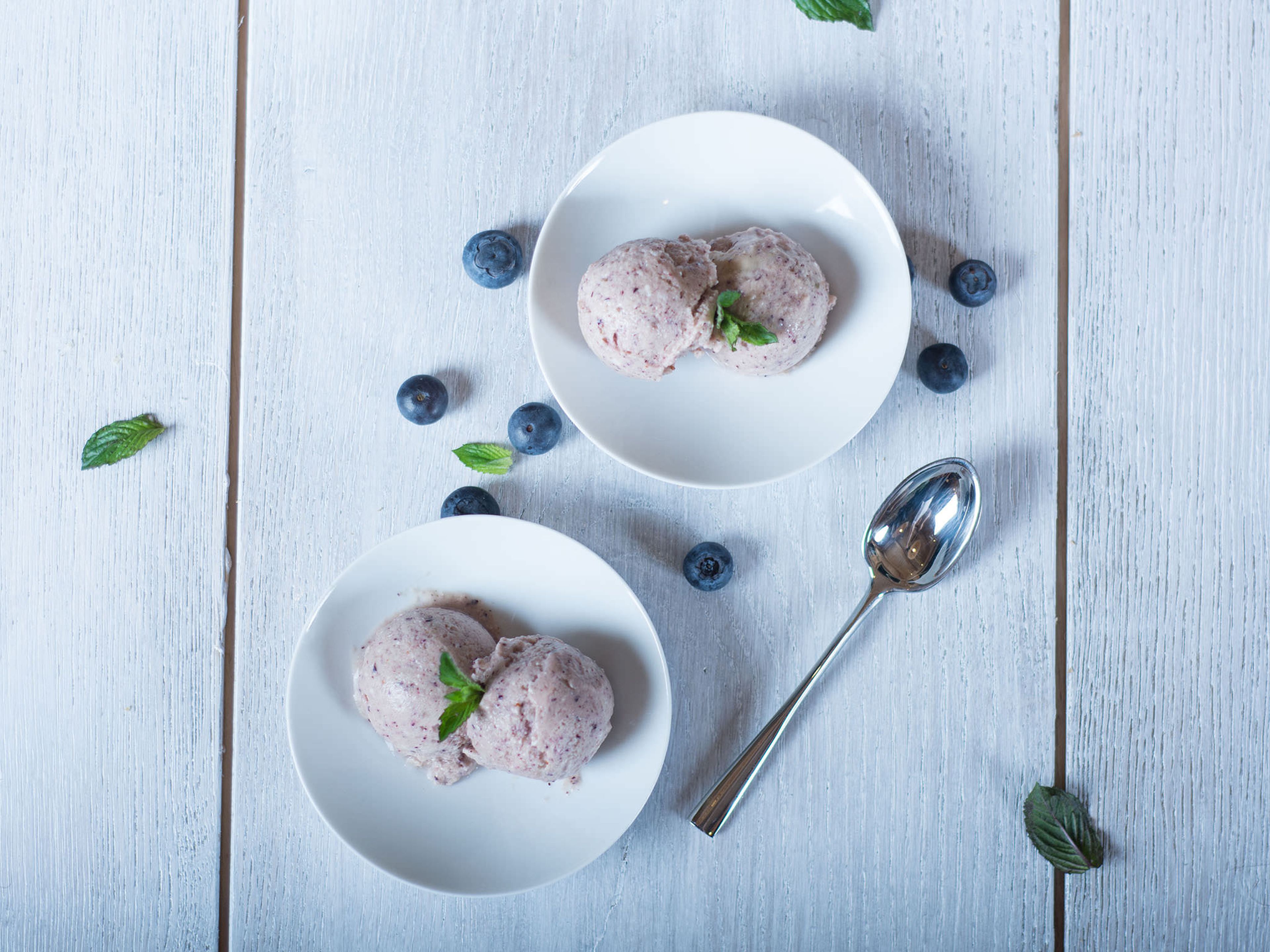 Quick banana blueberry ice cream