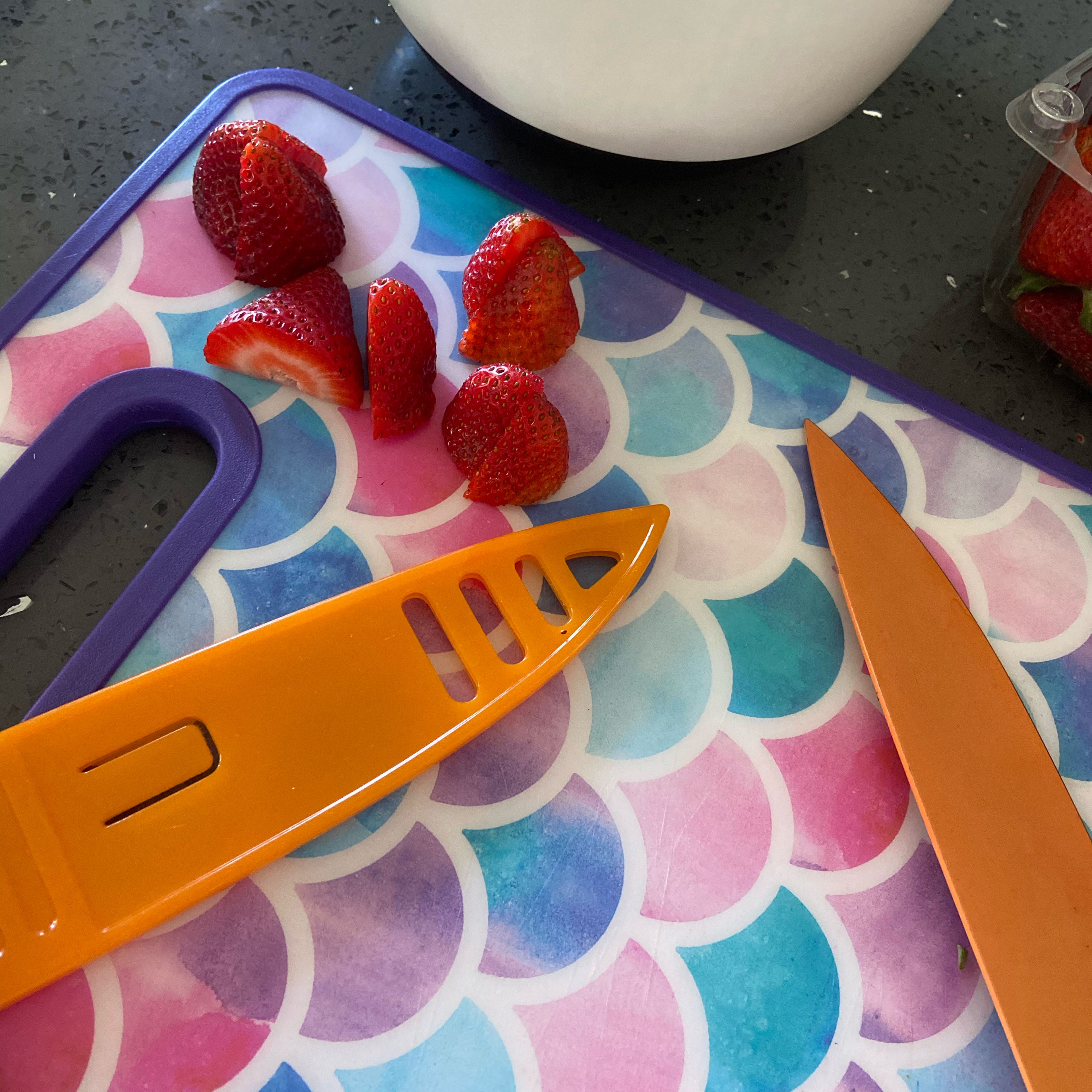 Cut up the strawberries