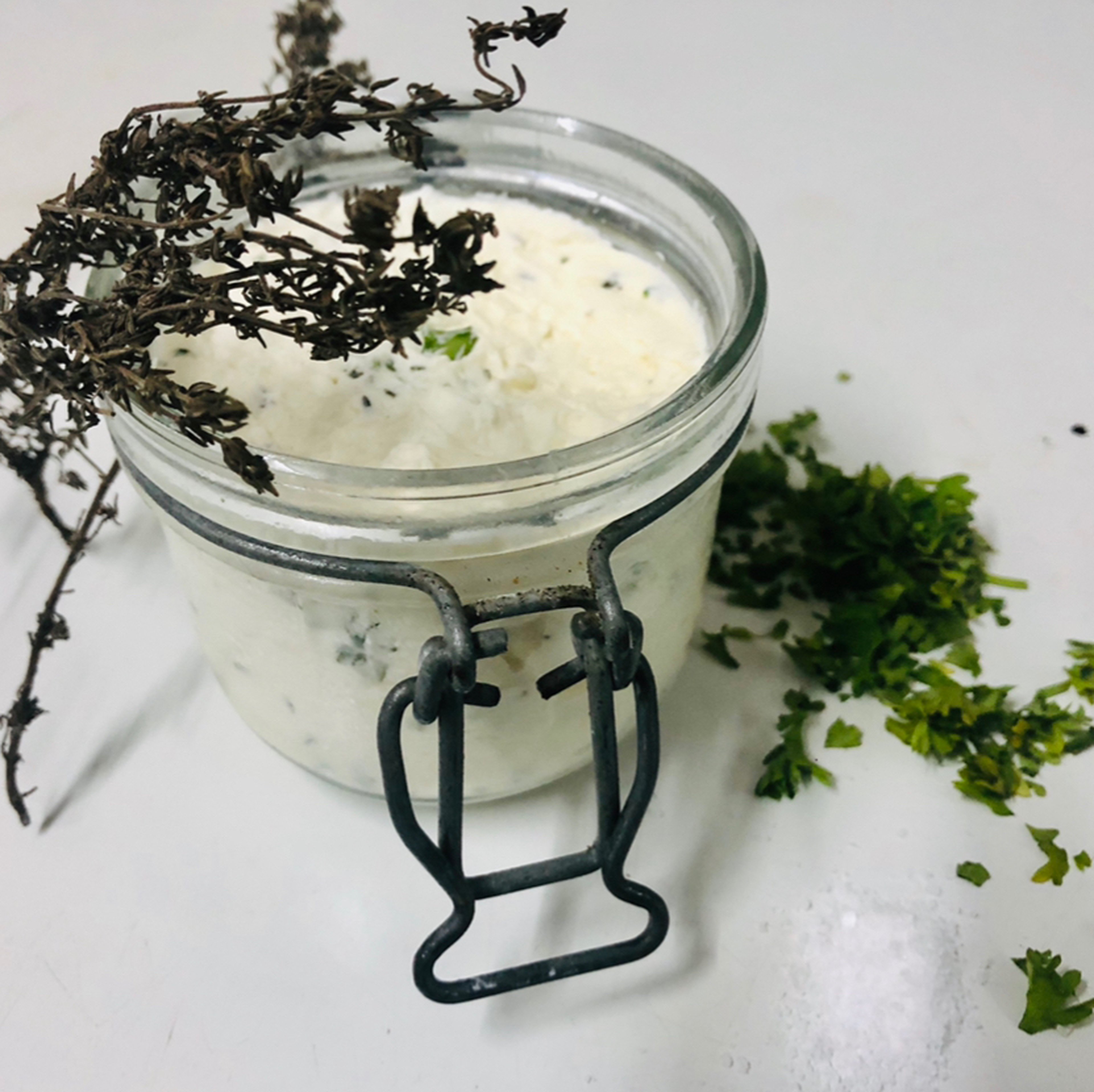Homemade Creamy Salted Butter (Parsley & Thyme)