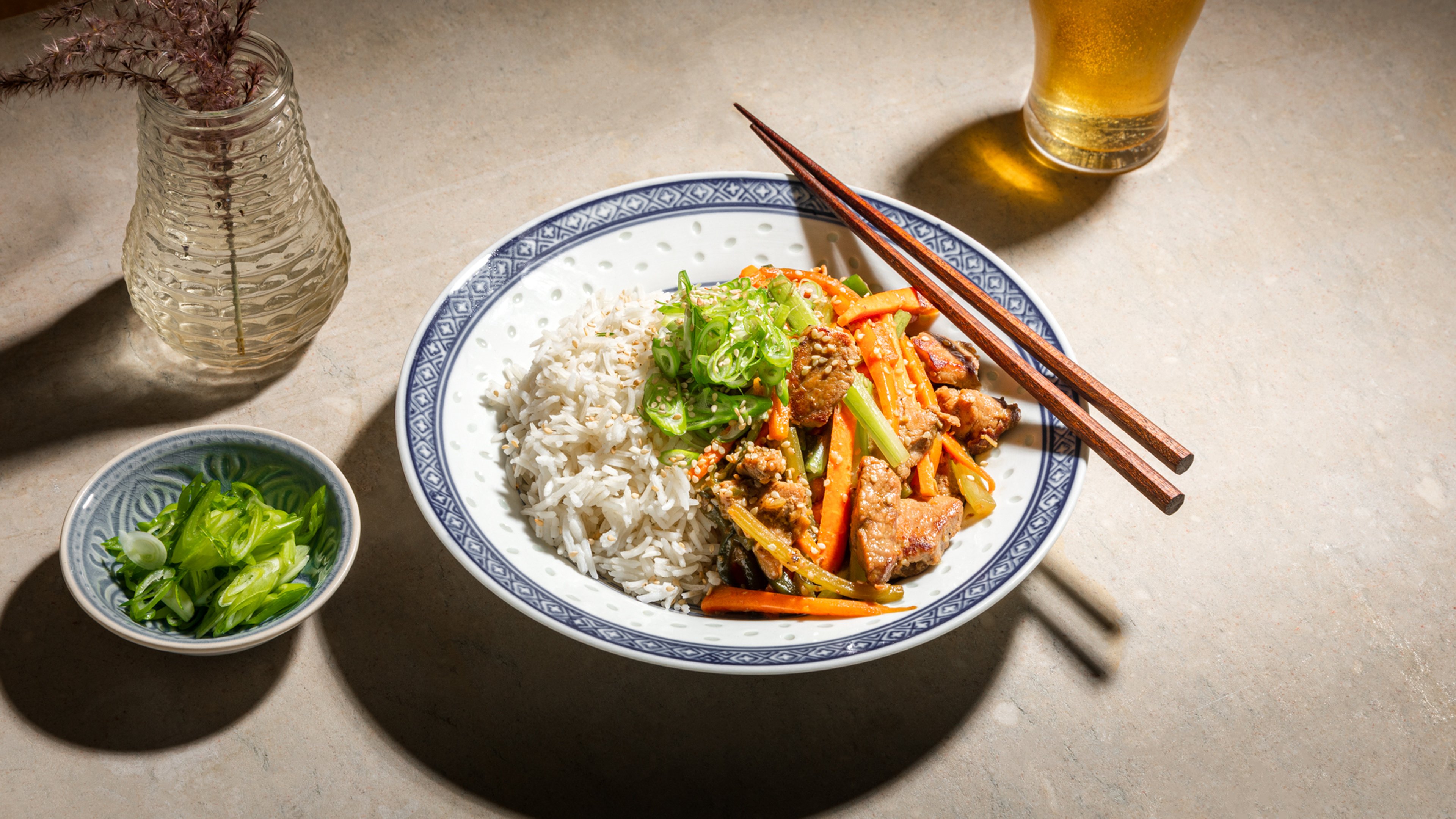 Sliced pork and carrot stir-fry