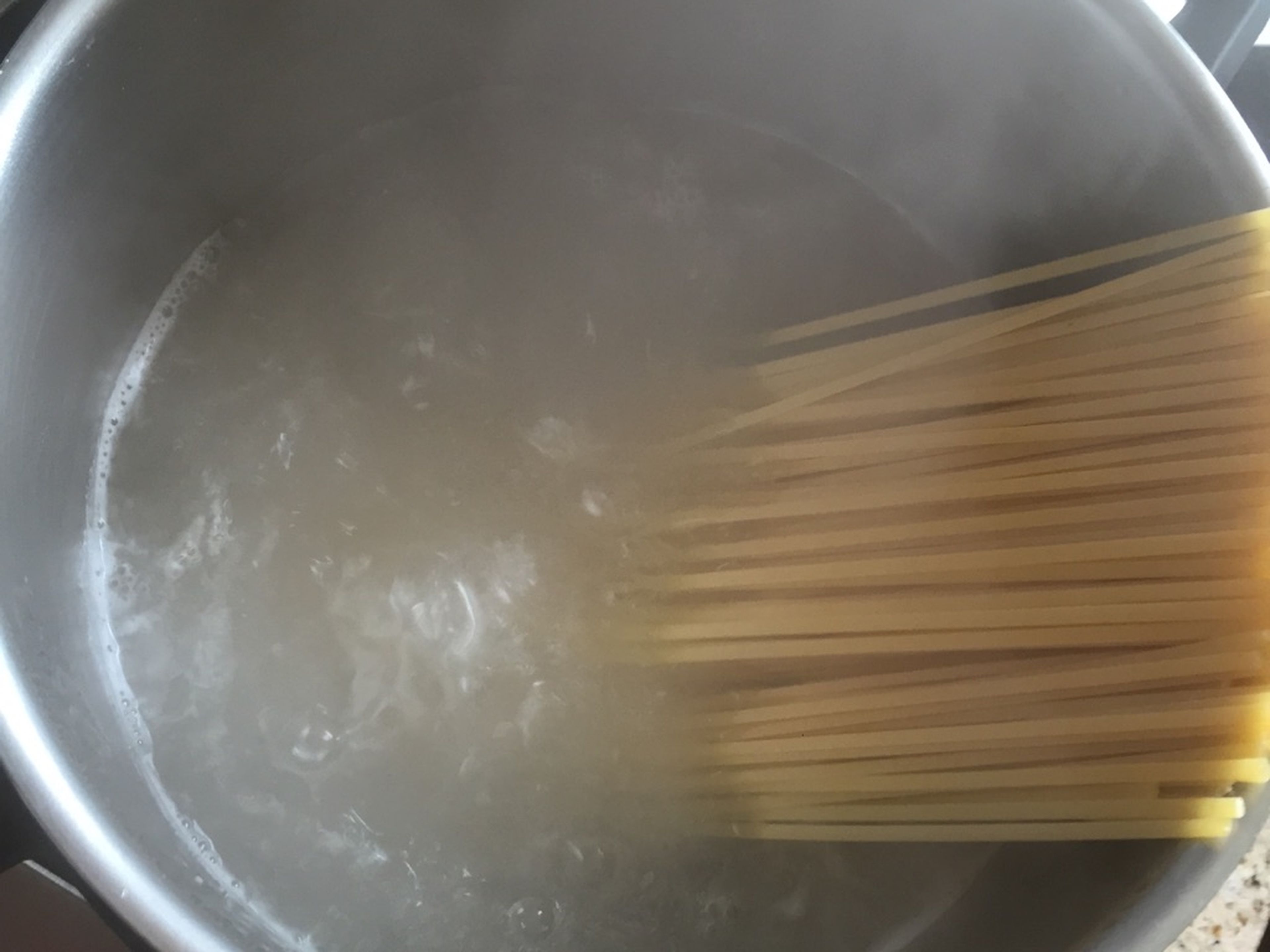 Cook linguine according to package instruction and drain.