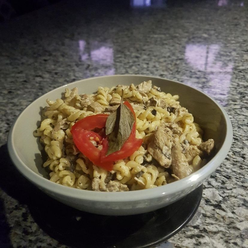 Chicken MushOlives Pasta