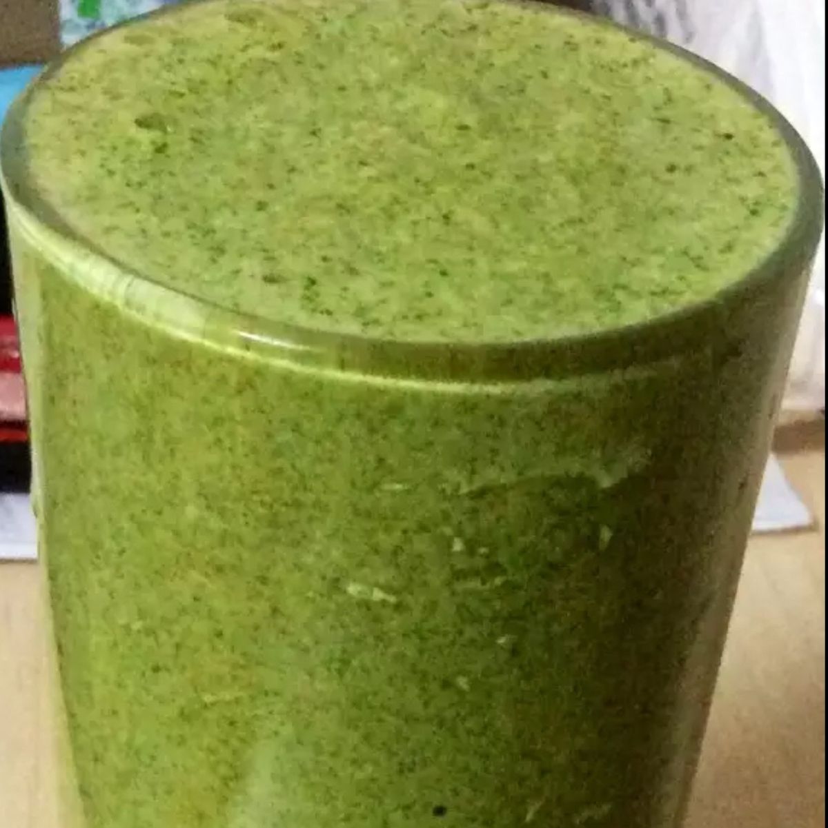 Dairy free parsley smoothie | Recipe | Kitchen Stories