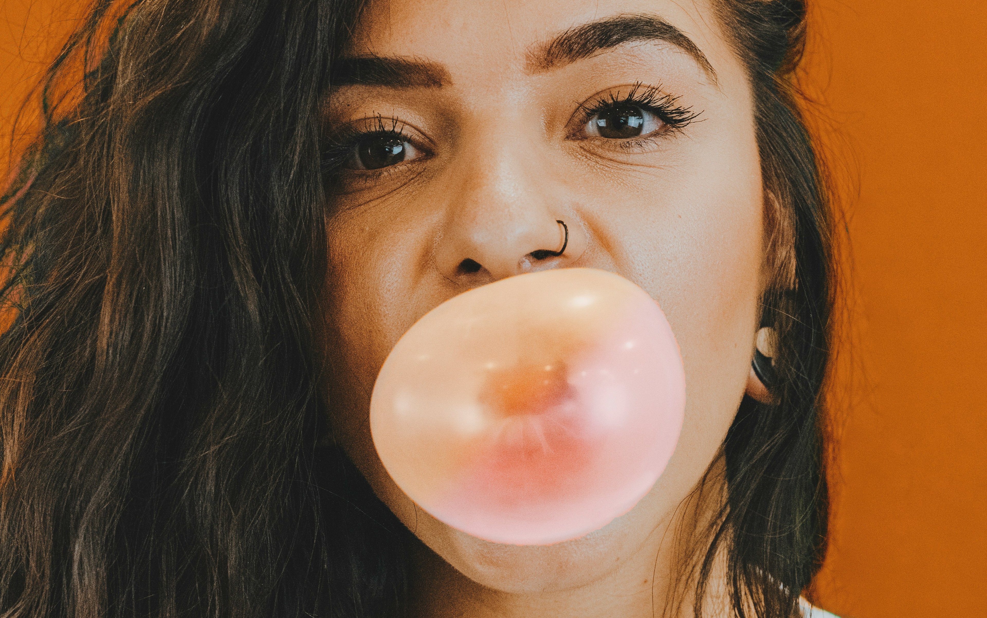 Medical Chewing Gum: Protection Against Flu and Herpes?